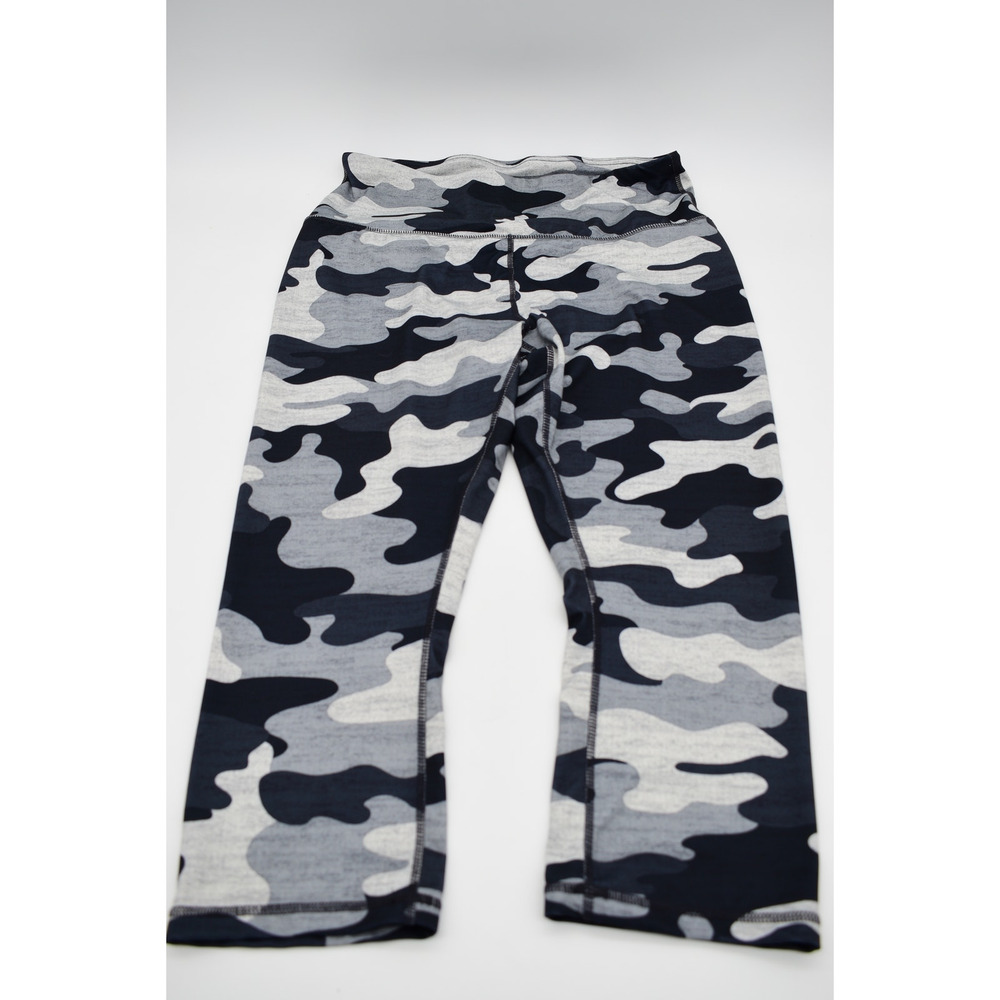 Reebok Camo Capri Leggings Size Women Size Large